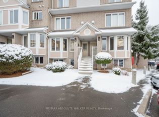 1673 Locksley Ln, Ottawa, ON K1J 1B6