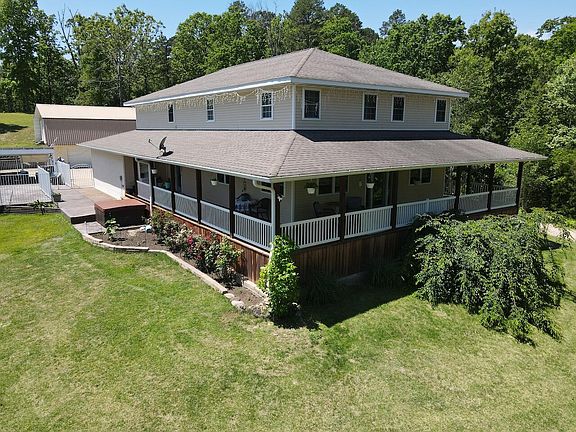 3rd image of 475 Whippet Drive