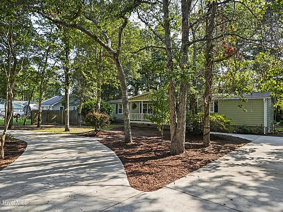 4th image of 1555 Horse Branch Road SW