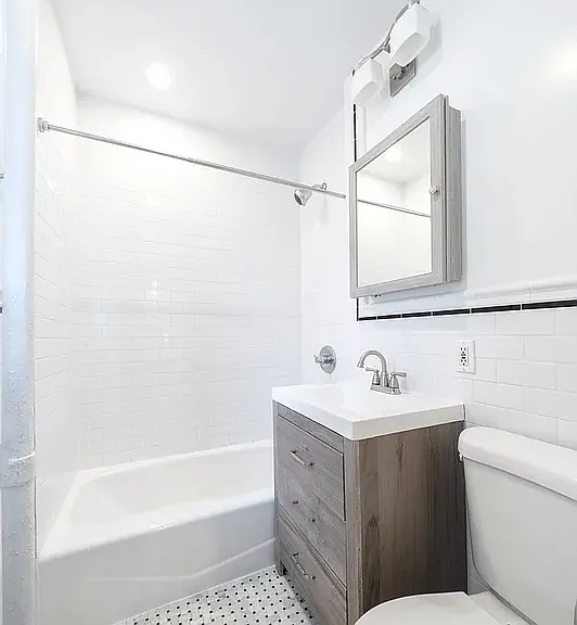 334 E 94th St #3B — Photo 5