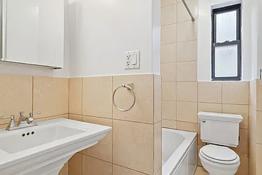 Rented by Cooper & Cooper Real Estate