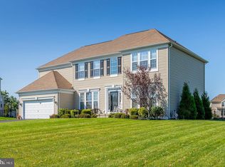 217 Smallwood Dr, Mickleton, NJ 08056