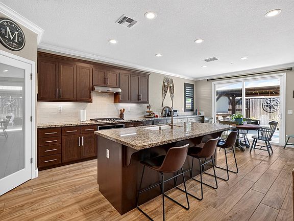 3rd image of 217 Seneca Way