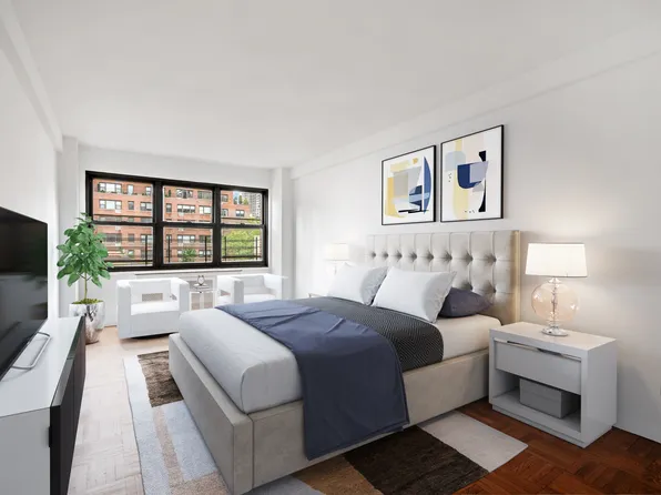 347 East 53rd Street image 5 of 15