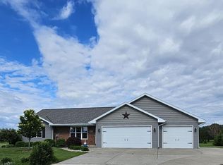 4234 Marquart Ln, Omro, WI 54963