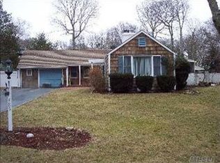 485 Racoon Rd, Mattituck, NY 11952