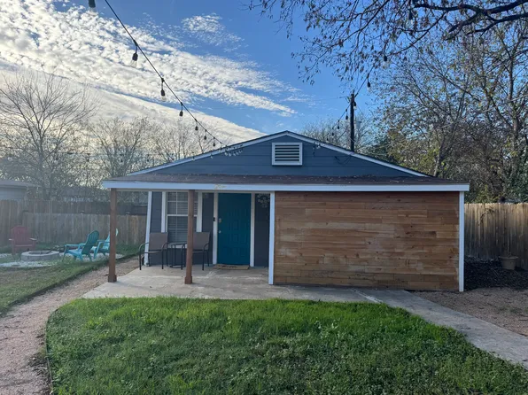 2752 W Craig Pl, San Antonio, TX 78228