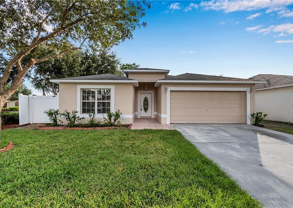 1st image of 31628 Loch Aline Dr