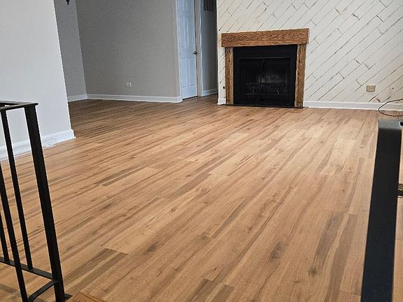 3rd image of 2421 Manchester Ct Unit D