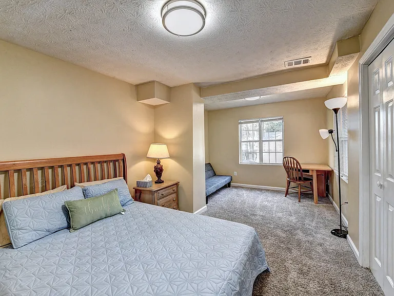 1170 Atlantic Dr NW — Photo 45