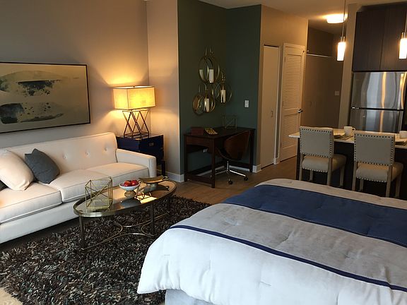 3rd image of 203 N Garland Ct #106