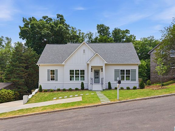 2nd image of 5917 Southcrest Rd