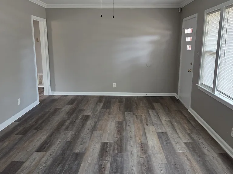 356 Victoria Dr — Photo 6