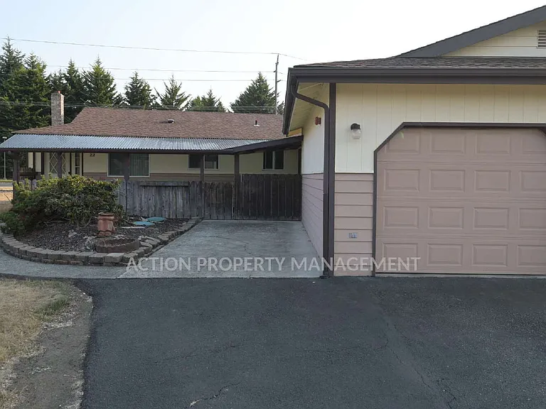 22 Anchor Cove Ln — Photo 1