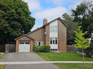 7027 Estoril Rd, Mississauga, ON L5N 1N3