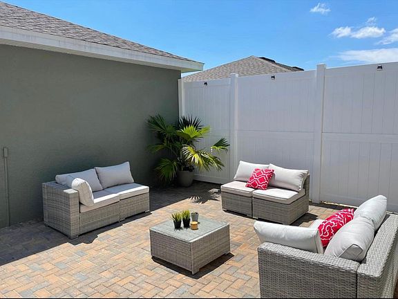3rd image of 6217 Aralia Ivy Ln