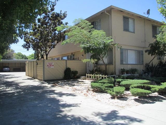 1st image of 1020 W Hamilton Ave APT 3