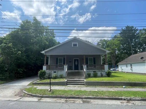 138 Pinckney St, Chester, SC 29706