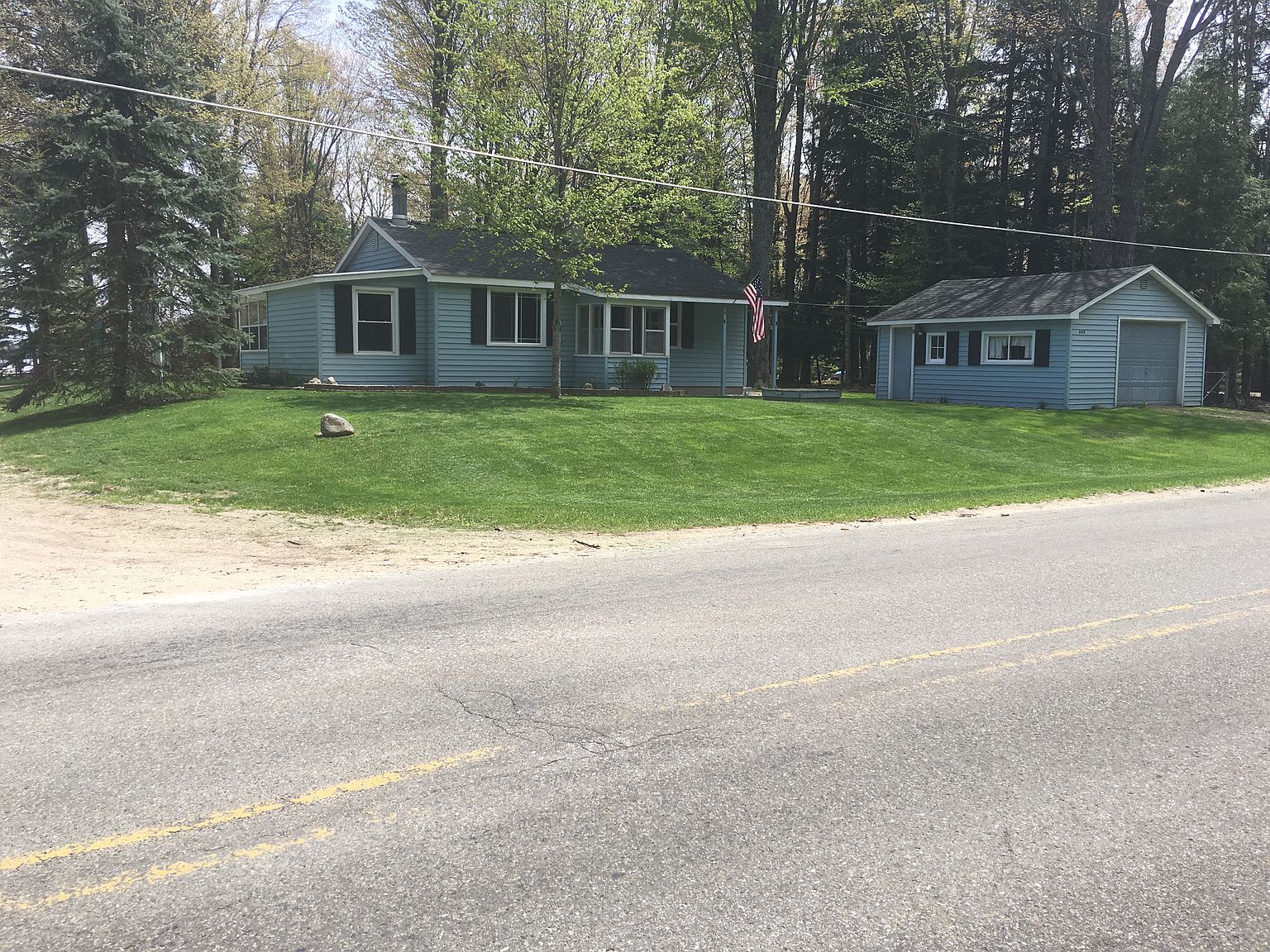 3919 W Lake Mitchell Dr, Cadillac, MI 49601 Zillow