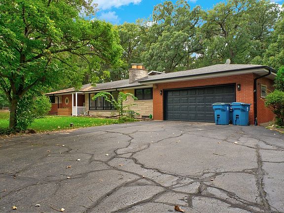 4th image of 7901 W College Dr