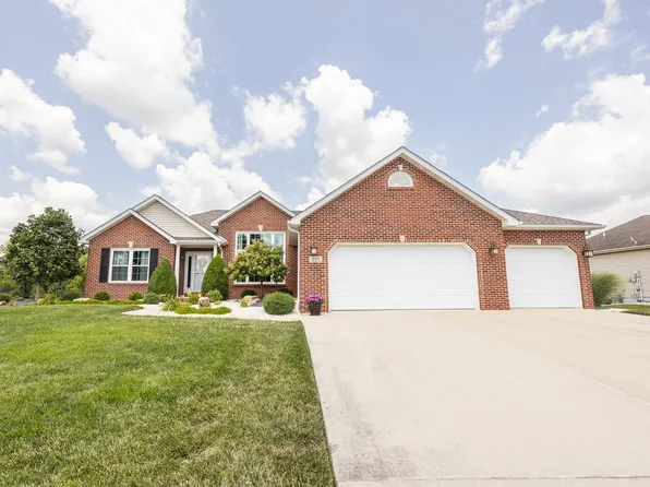 609 Fieldview Dr, Smithton, IL 62285