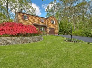 5 Kenneth Rd, White Plains, NY 10605