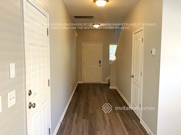 4th image of 2036 Blue Iris Dr