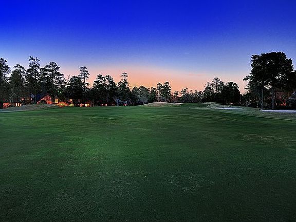 4th image of 7 Doe Run Dr