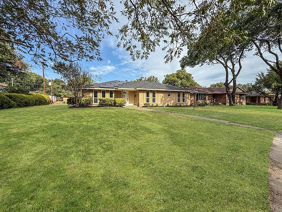 2nd image of 2147 Oak Valley Ln