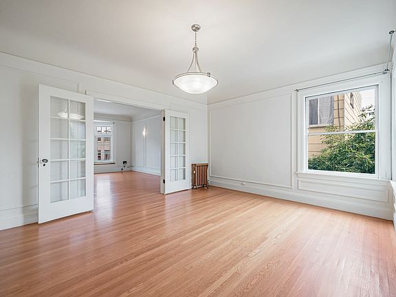 3rd image of 220 16th Ave APT 1