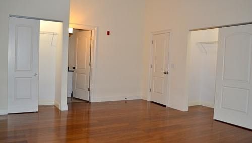 4th image of 535 Roosevelt Ave APT 515