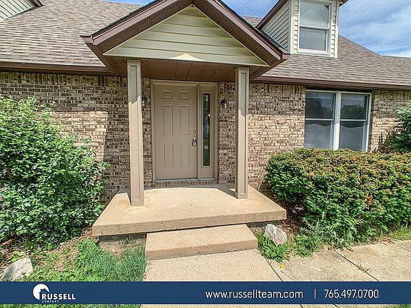 2nd image of 3856 Lodi Ln