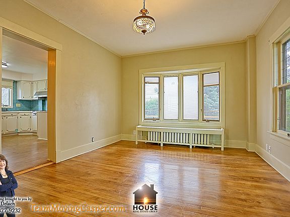 5th image of 117 W Cedar St