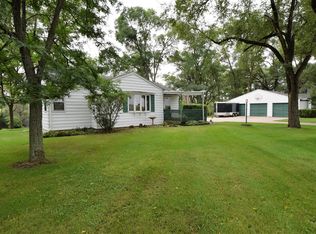 4902 E Creek Rd, Beloit, WI 53511