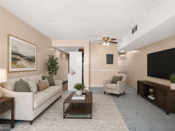 3rd image of 7 136th St #N405