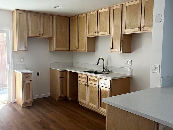 4th image of 6810 E Ocean Blvd #6810