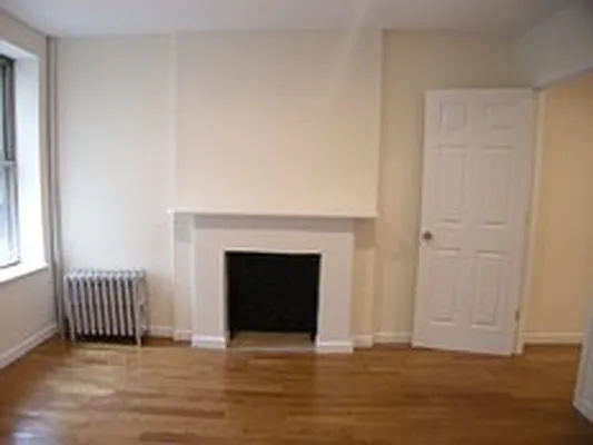 Rented by Vickers Realty | media 7