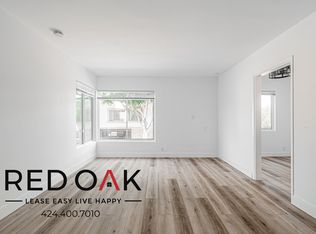 8514 Sherwood Dr APT 5, West Hollywood, CA 90069