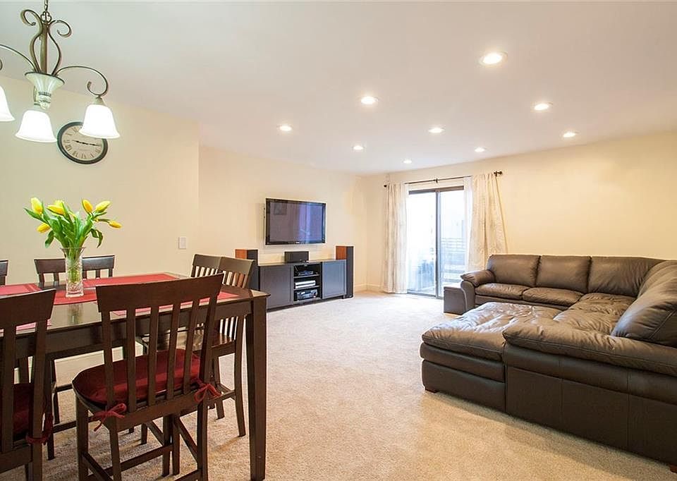 1st image of 152 Wynwood Drive #152