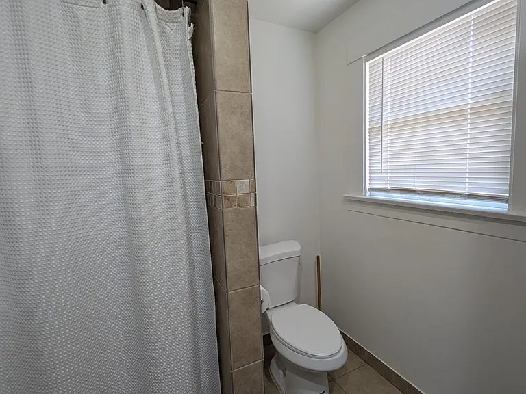 527 E Speedway Blvd — Photo 21