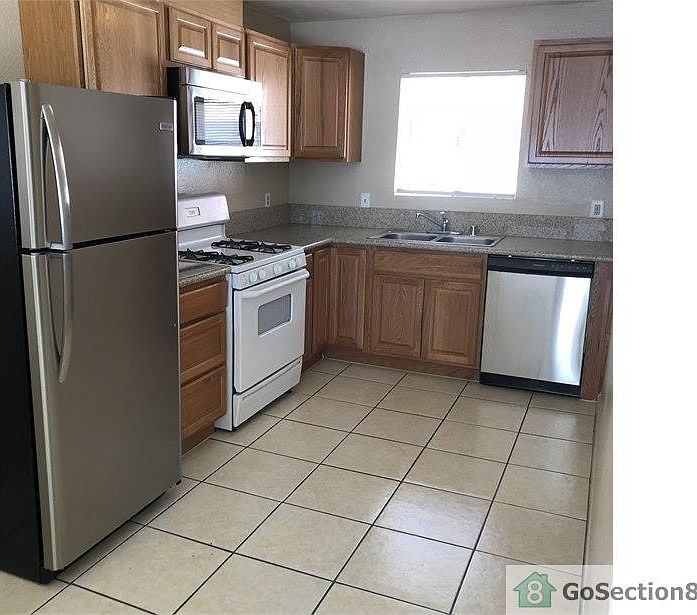 1st image of 1629 Cordoba Ln APT B