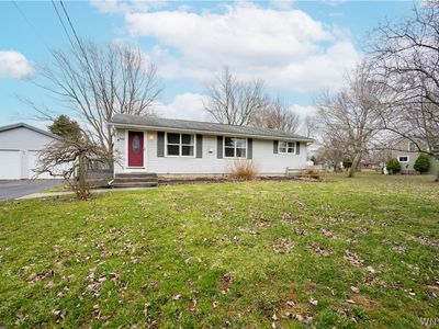 7052 E High St, Lockport, NY, 14094