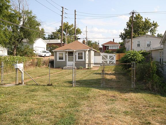 2nd image of 6916 Sutherland Ave
