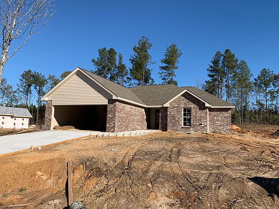 2nd image of 124 Planted Pine Dr