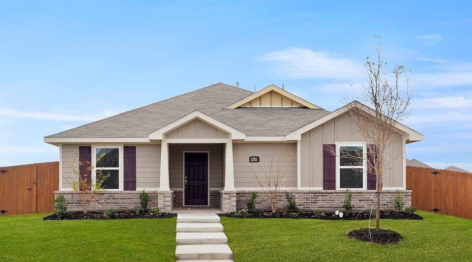 1st image of 3858 Star Mesa St