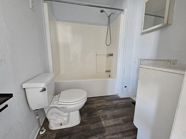 724 Page Ave — Photo 11