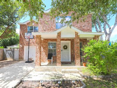 5234 Rains, Laredo, TX, 78043