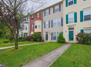 674 Hunting Fields Rd, Middle River, MD 21220