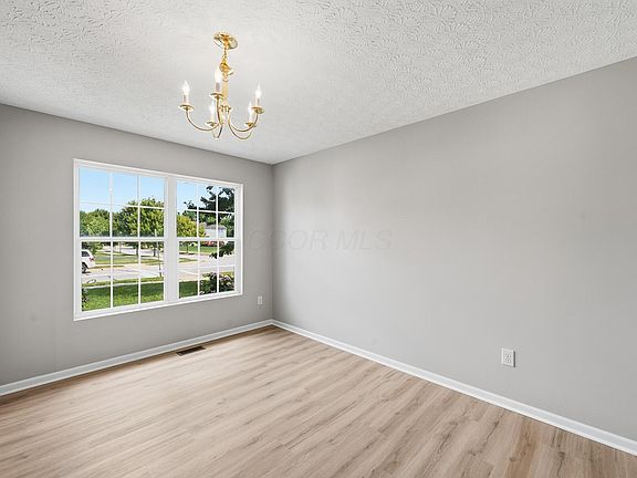 5th image of 101 Bingham Cir