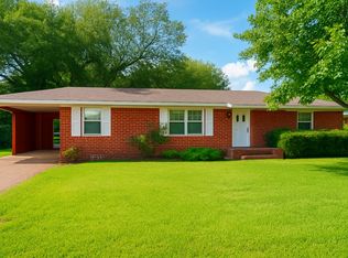 511 S Central St, Hallsville, TX 75650